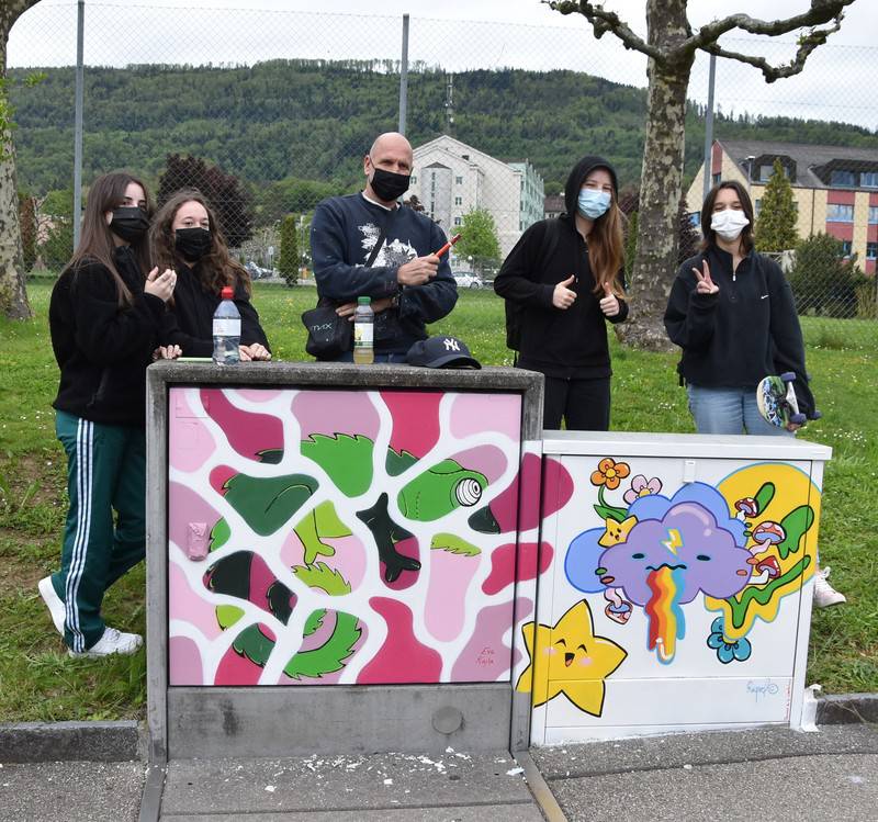 Peinture sur armoire électrique